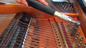 Accordage d'un piano Bösendorfer 200