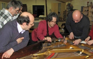 La charge du plan de cordes sur la table d'harmonie, par Stephen Paulello