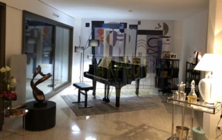 Piano à queue, immeuble le président, Annecy, tournage TV Cassandre