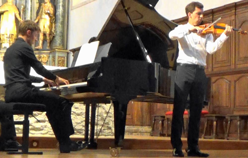 Gaspard Dehaene, piano et Hector Burgan, violon