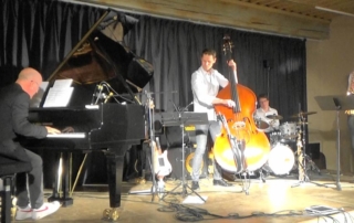 Agua Fresca : Jeff Bertoli – Piano, Fabien Daviet – Saxs, Vince Lam – Bass, Jimmy Barbier – Drums
