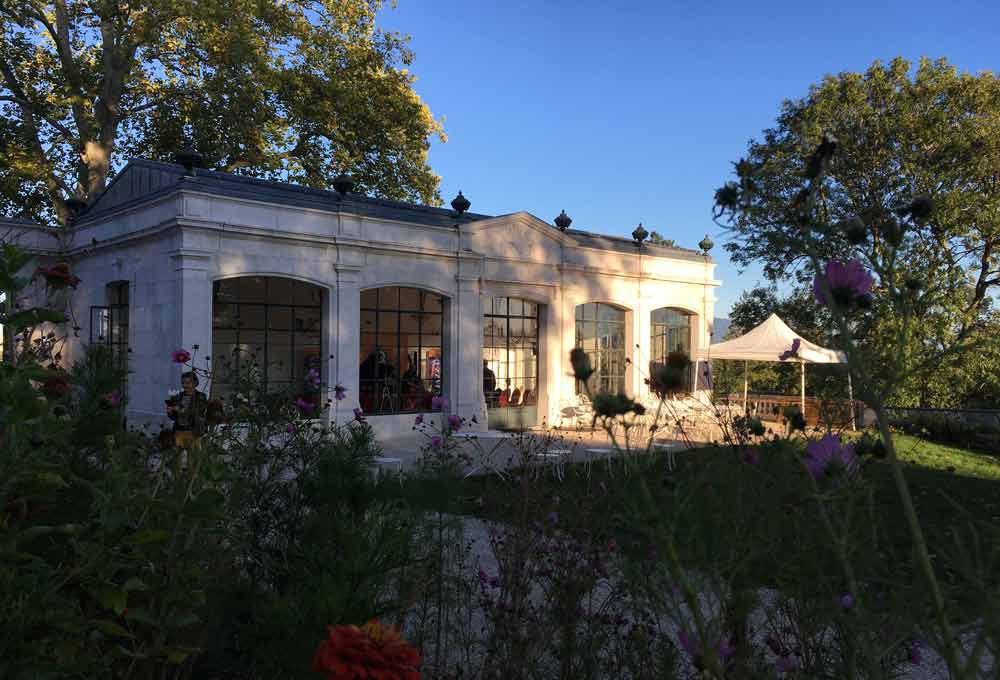 L'orangerie du Château de Voltaire à Ferney dans le Pays de Gex, si proche de Genève, 11 octobre 19