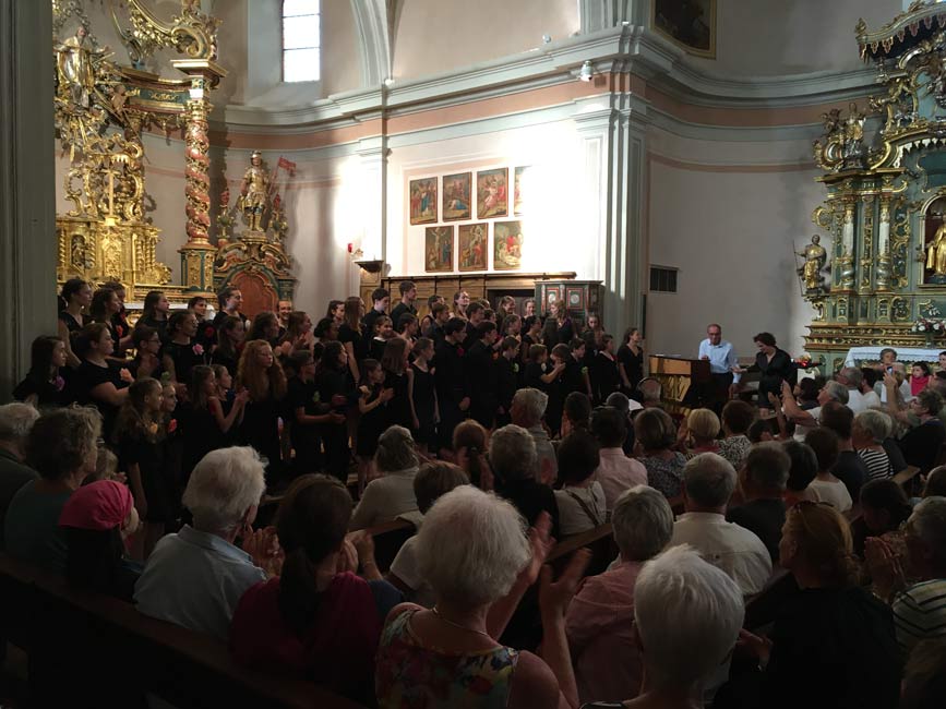 camp_chantant_2023_piano_pleyel_matignon-acajou_schimmel_saint_nicolas_la_chapelle_eglise_charlotte_legrand_vincent_coiffet