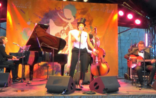 Ô de mon chéri, chant ; Vally Sullimann, piano ; Simone Magliozzi, guitare ; Maurizio Congiu, contrebasse, Fort l'Ecluse juillet 2025