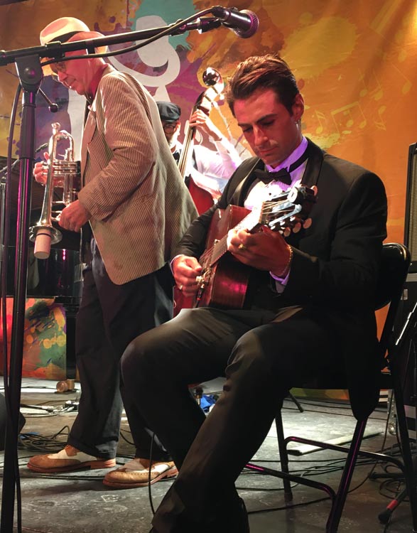  Simone Magliozzi, guitare