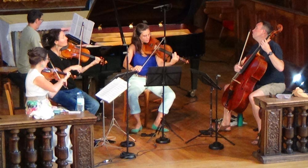 Répétition du Quintette SYNTONIA; Stéphanie Moraly, Olivia Hugues violons, Caroline Dorin alto, Patrick Langot cello, Romain David piano