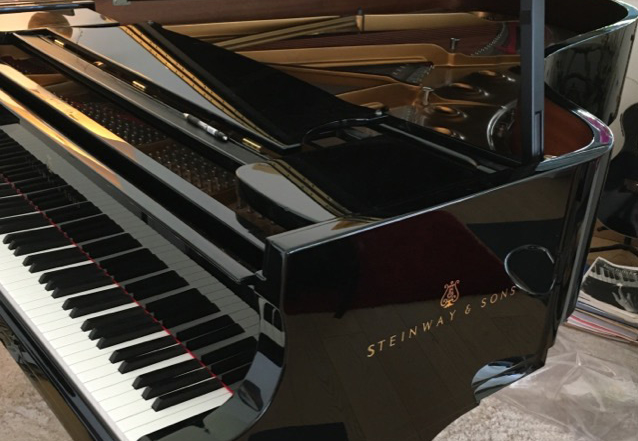 Steinway B, piano 1/2 queue