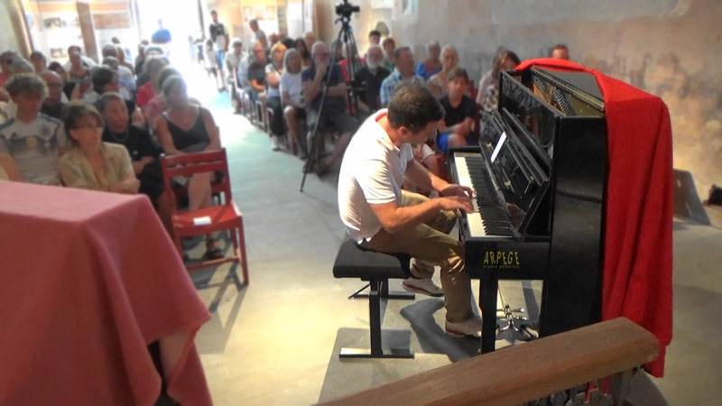 Festival de Musique de la Correrie, à Aillon le jeune, le14 juillet 2026, Xavier Colin interprète au piano, ses compositions.